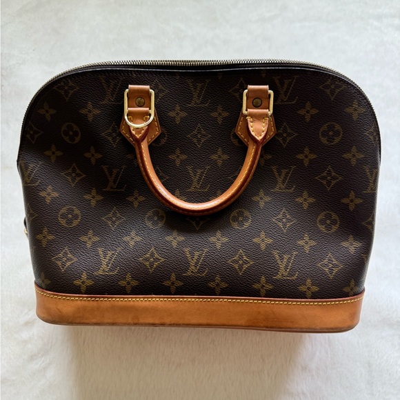 100% Authentic Louis Vuitton Monogram Alma Handbag - Picture 2 of 16